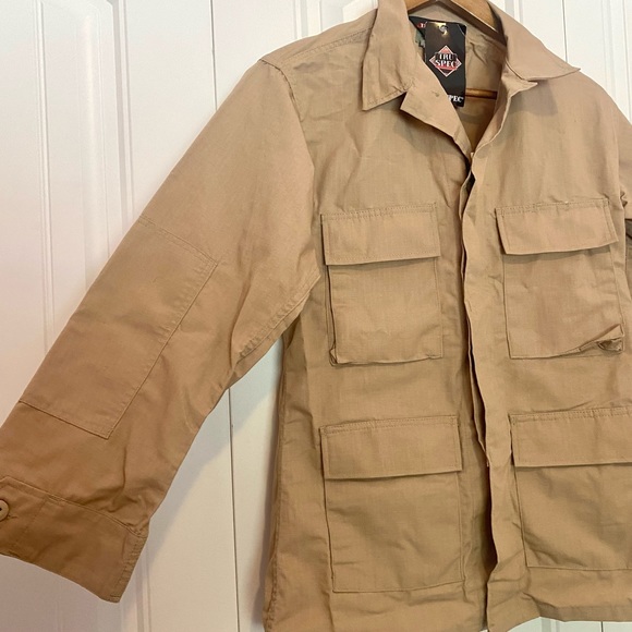 Tru Spec Professional Grade Khaki Uniform Button Up Shirt - Picture 2 of 8